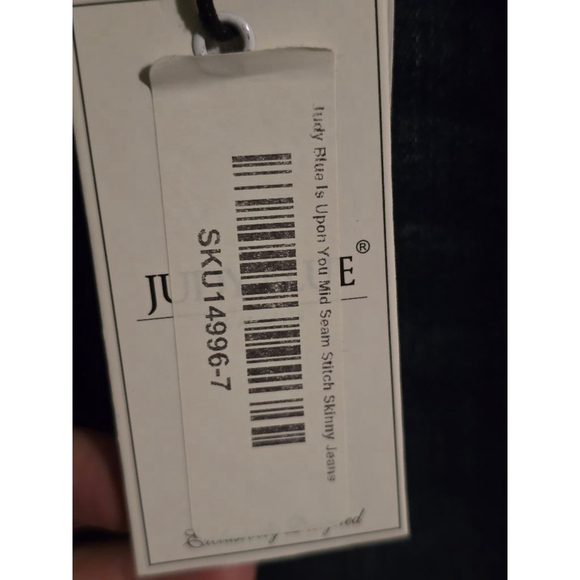 Women's Judy Blue Jeans, Size 7/28, Dark Blue - Picture 4 of 7